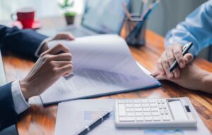 What to Say When You Call Creditors for Settlement — Negotiation Tips That Work